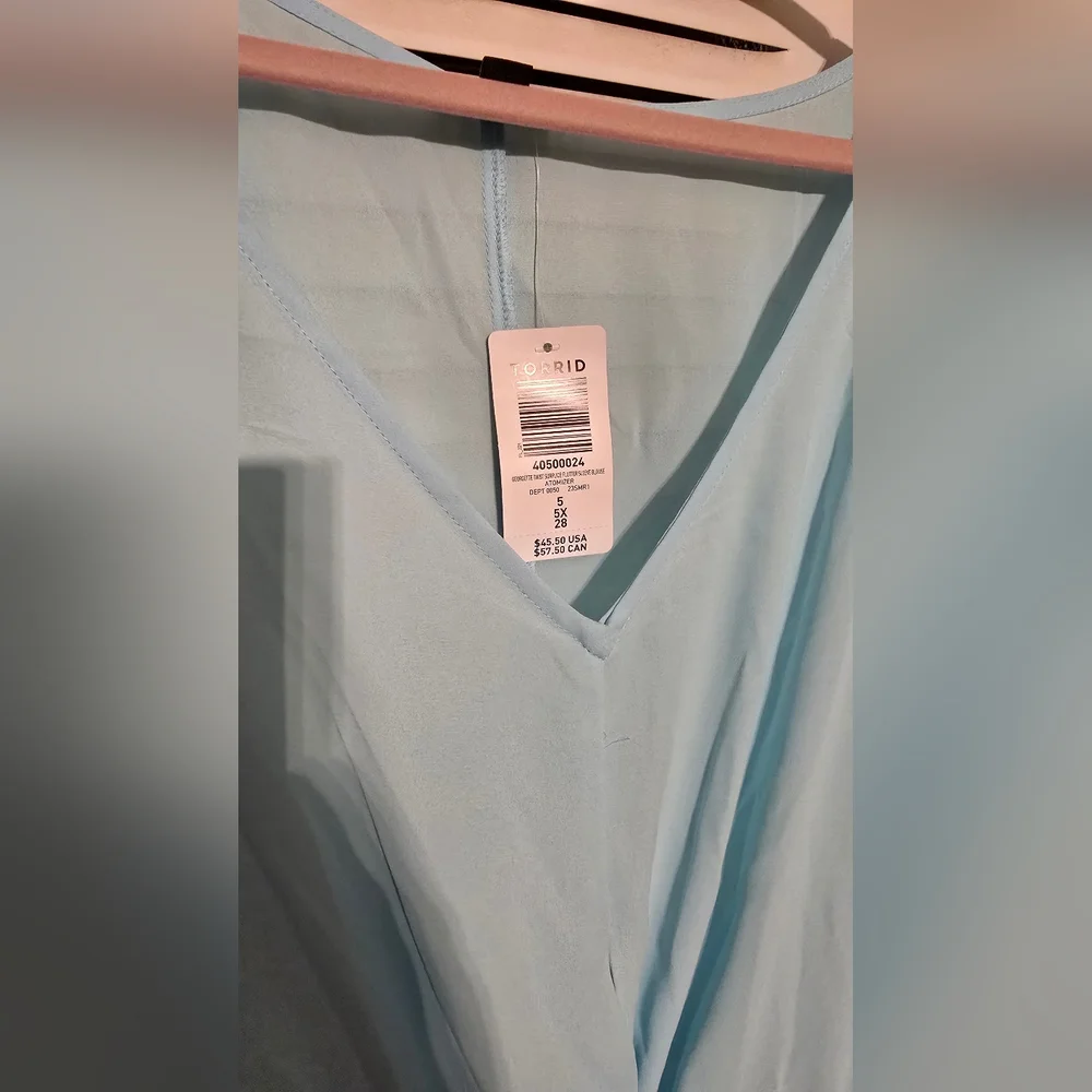 NWT Torrid Soft Blue V-Neck Blouse - Picture 3 of 5